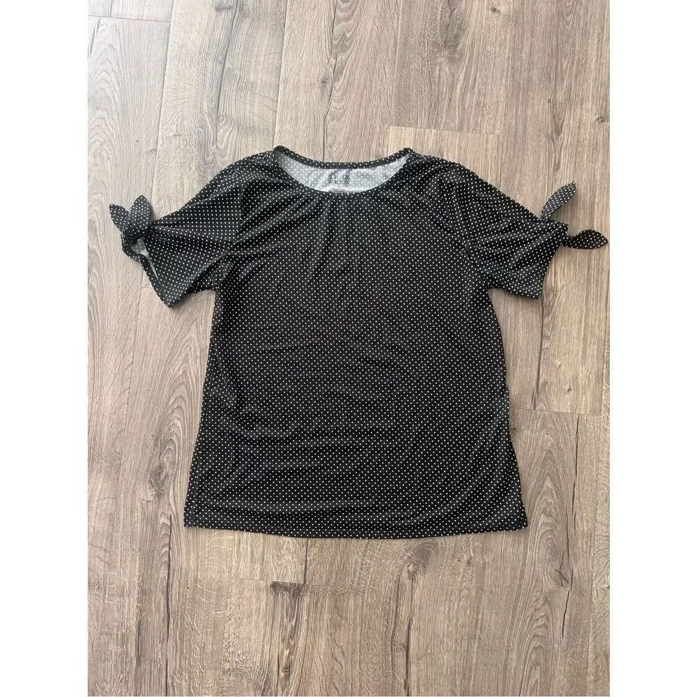 Croft & Barrow Tops for Womens Size M Black Polka Dots Tie-Sleeve
